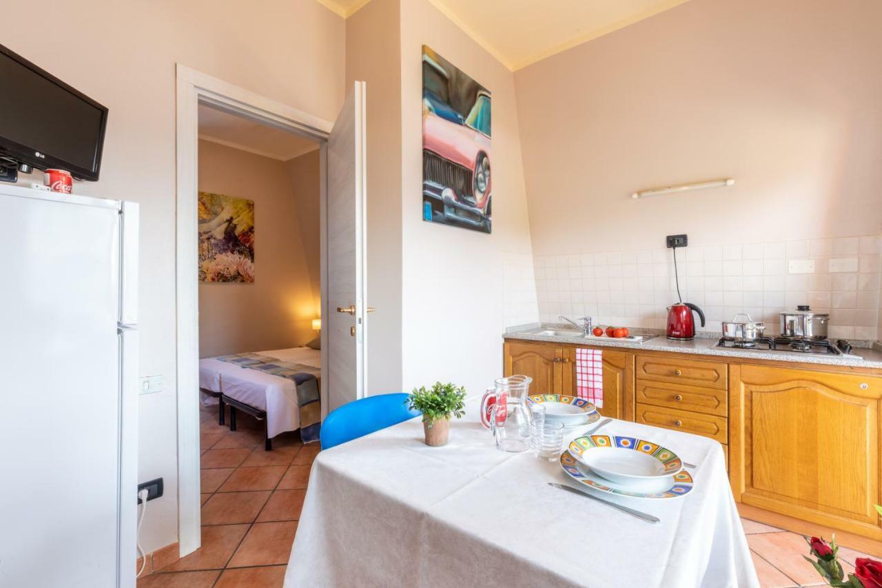 Borgo Blu Poggio Aparthotel ลาซีเซ ภายนอก รูปภาพ