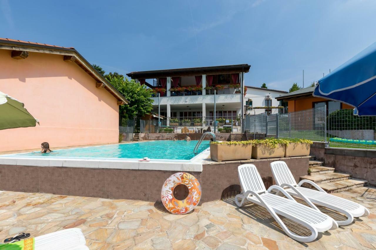 Borgo Blu Poggio Aparthotel ลาซีเซ ภายนอก รูปภาพ